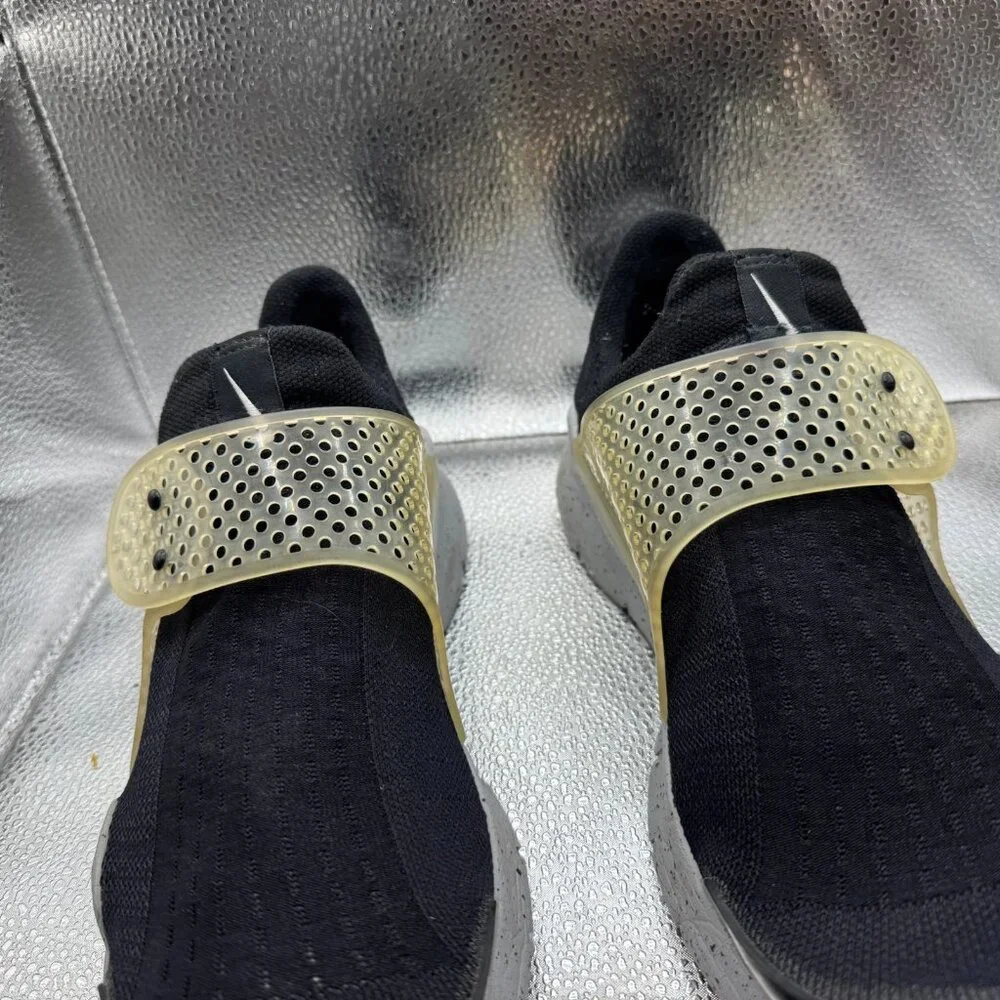 Size 8 Nike Fragment Design‎ x Sock Dart Oreo Black Mens Sneakers 728748-001